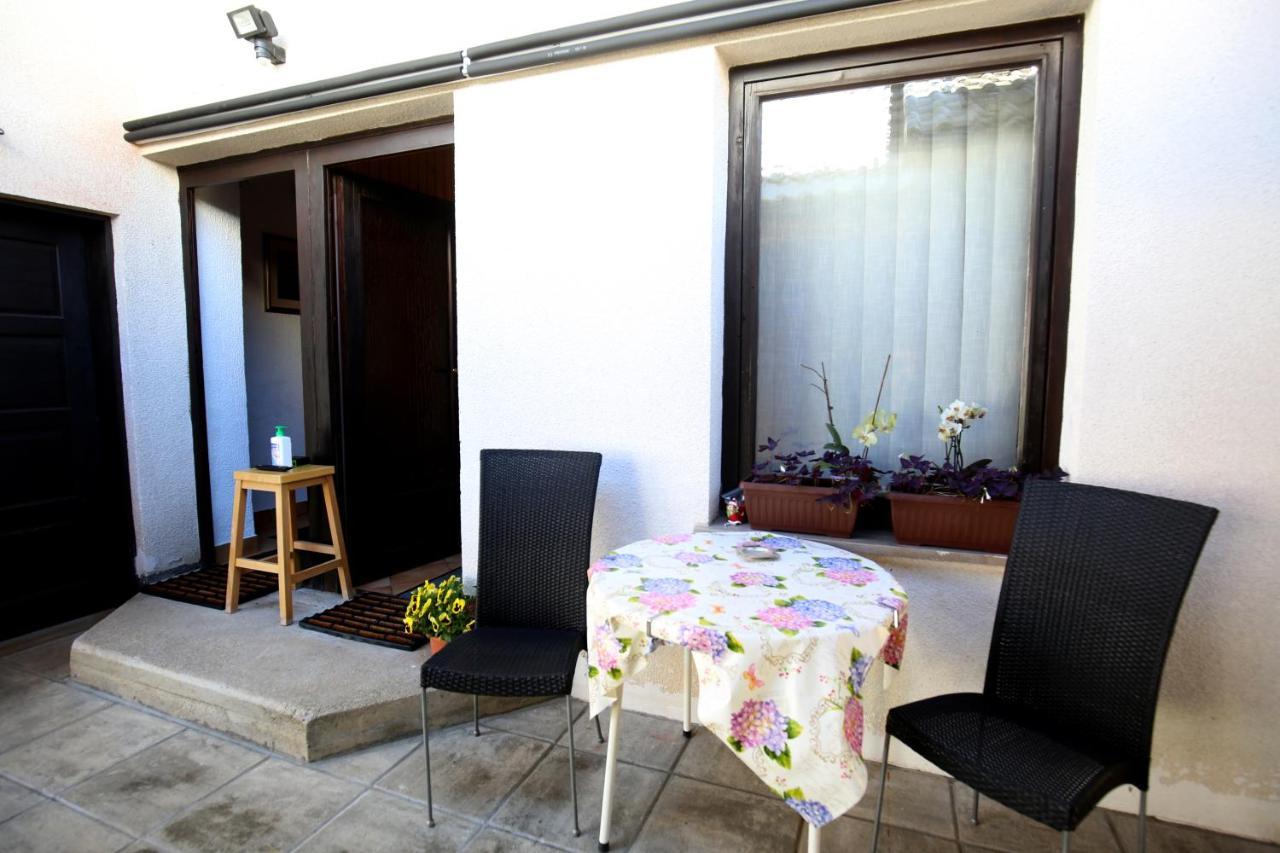 Apartment Jezerka Церкница Екстериор снимка