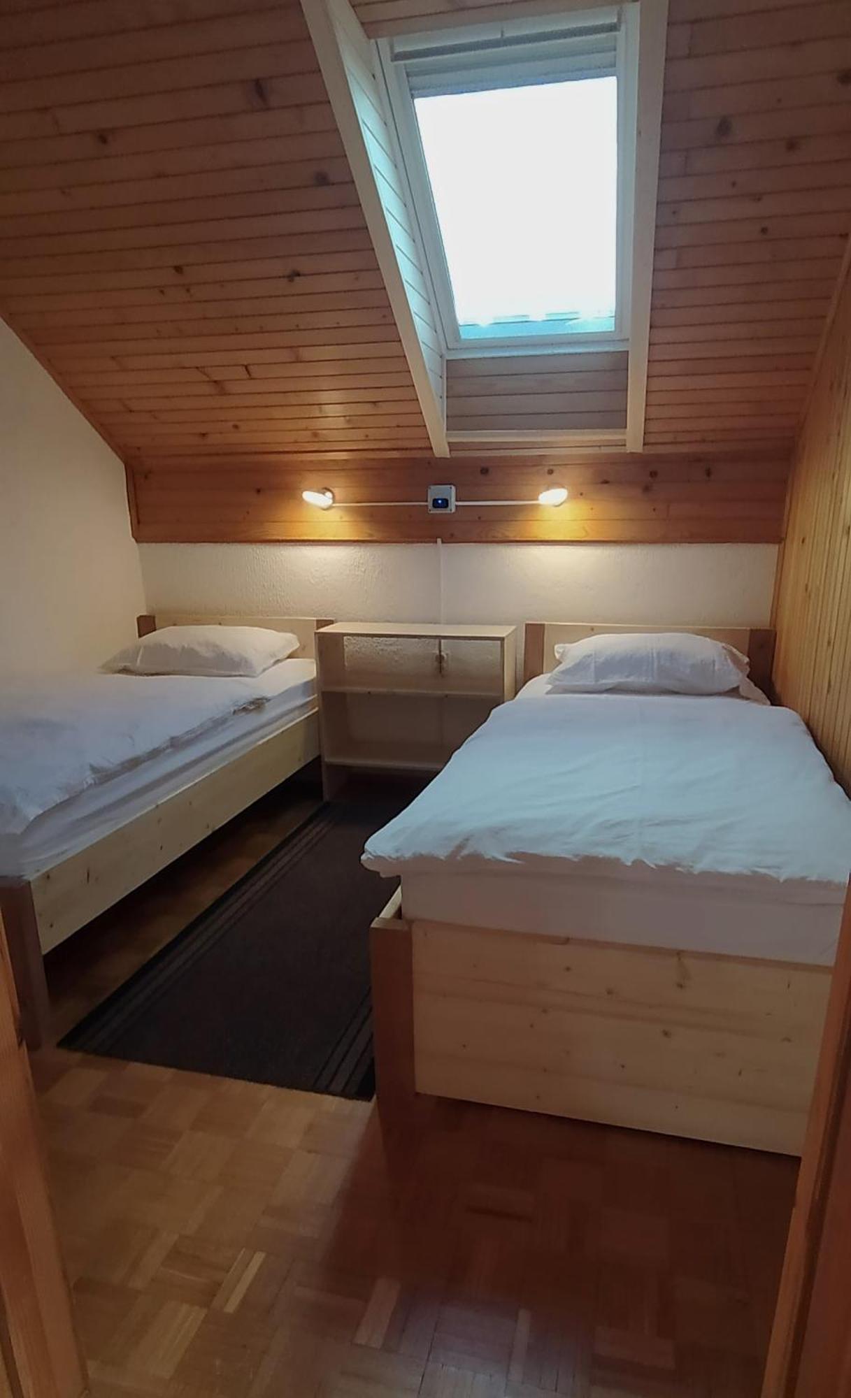 Apartment Jezerka Церкница Екстериор снимка